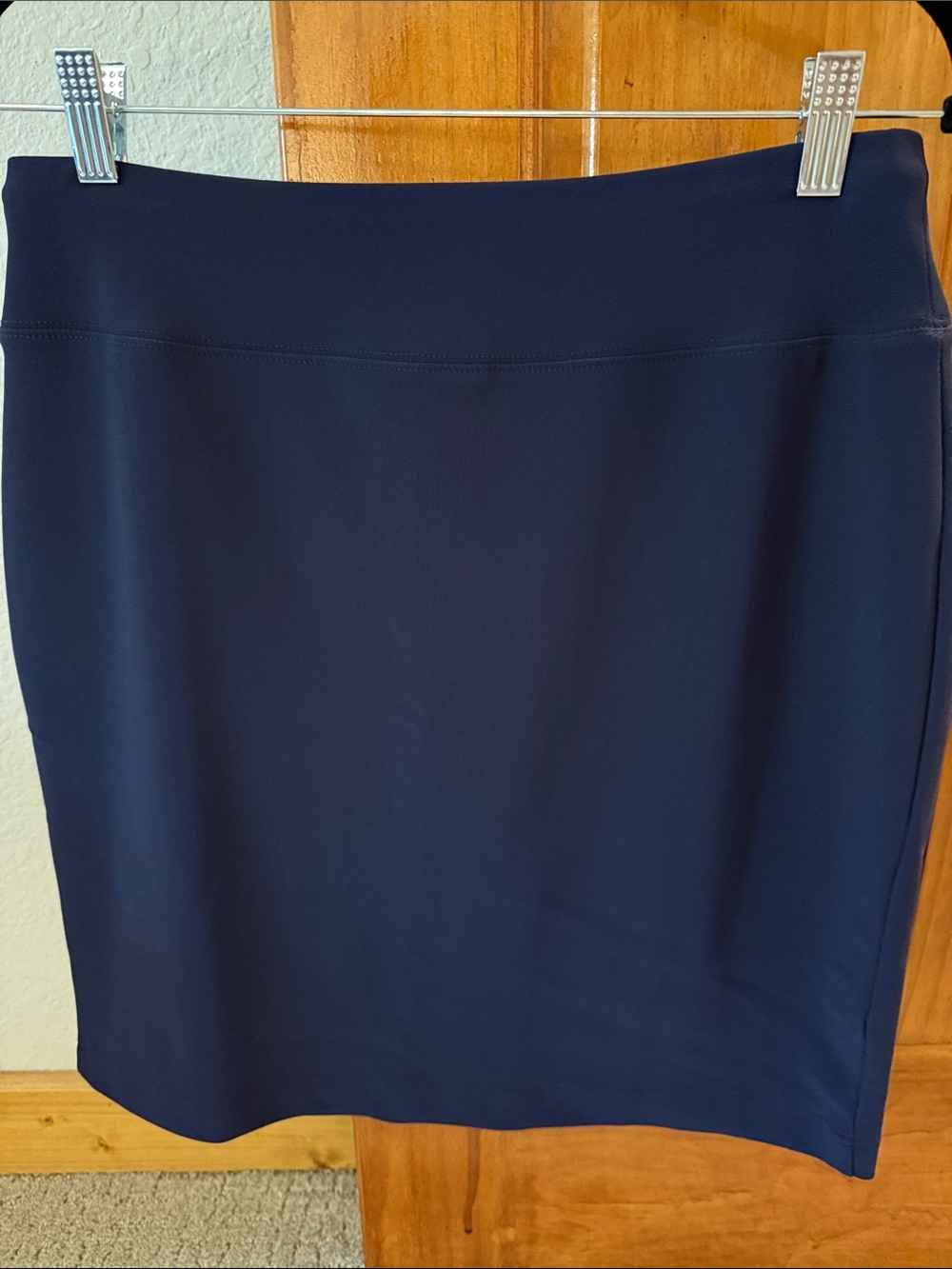 Boston Proper Classic Navy Women's Pull Up Skirt